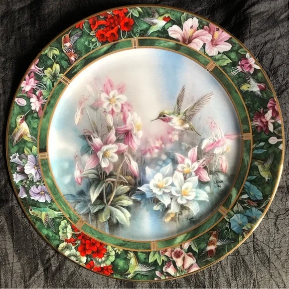 Collectible Decorative Plates: Lena Liu’s Hummingbird Treasury Set of 6 - Picture 8 of 17